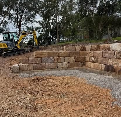 Retaining wall construction by CMK Excavations